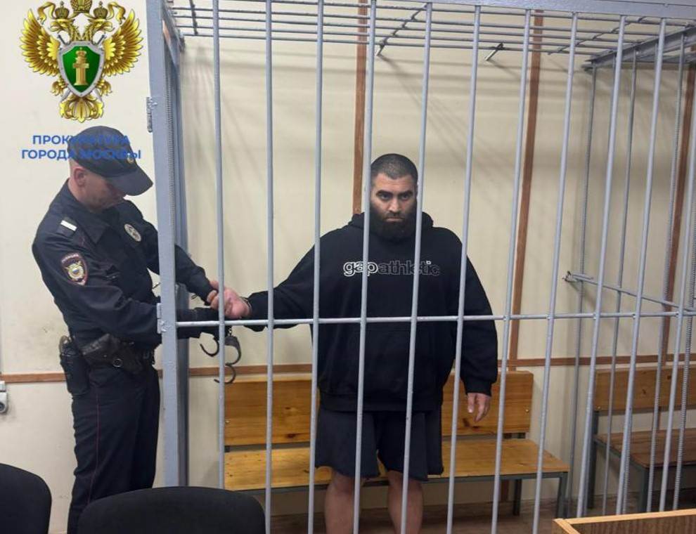 Блогера Маркаряна оставили в Москве под арестом