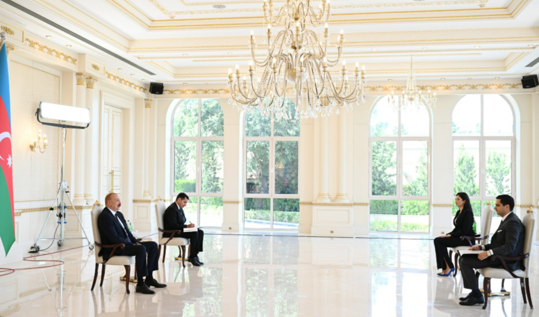 Алиев принял верительные грамоты новоназначенного посла Словакии