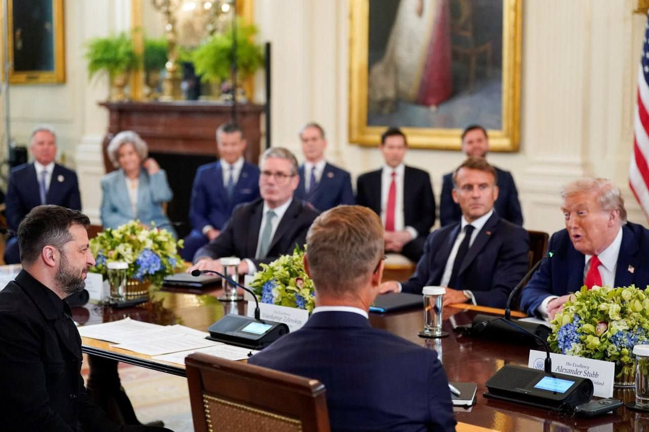 Историческая встреча: Трамп собрал Зеленского и лидеров Европы в Белом доме, Путин заговорил о встрече. Главное