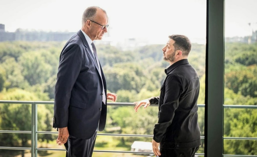 Мерц допустил, что Украине придется признать потерю части территории