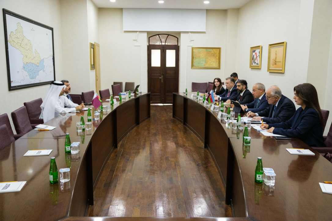 Азербайджан и Катар обменялись мнениями о взаимных инвестициях