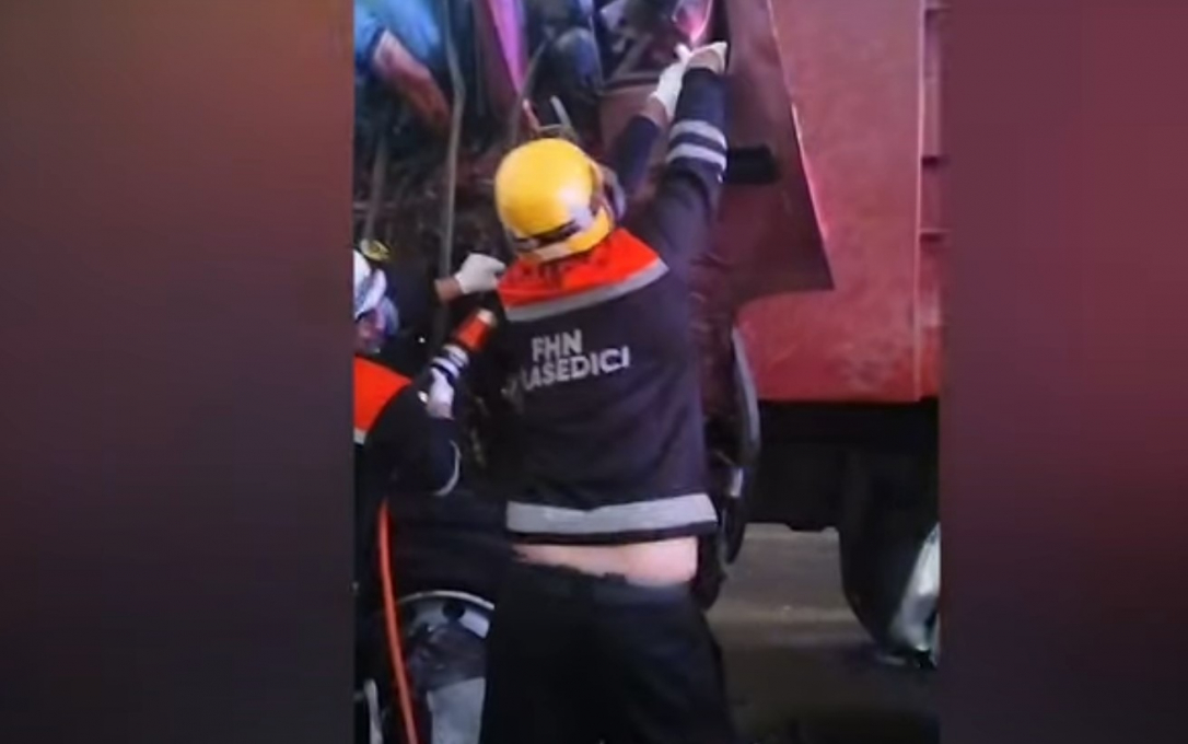 В столичном районе спасатели пришли на помощь водителям грузовиков