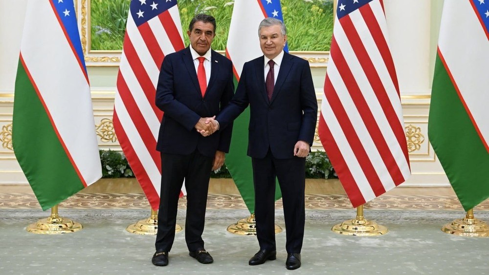 Узбекистан делает ставку на США, отворачиваясь от России