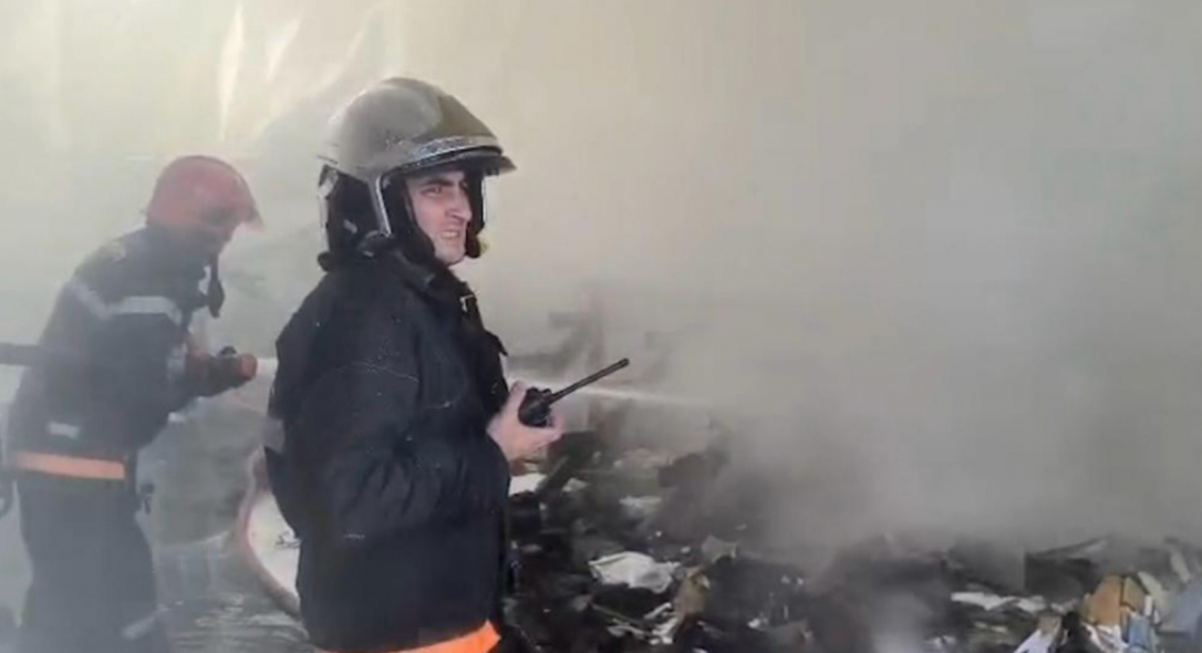 Тушение пожара в "Сядяряке" продолжается