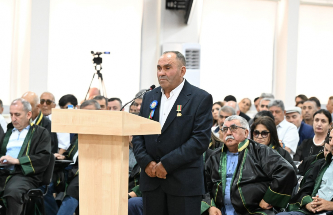 "Повсюду разносились крики и плач наших девушек и женщин". Потерпевшие выступили в Баку с показаниями