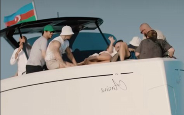 Известные российские исполнители сняли клип в Баку