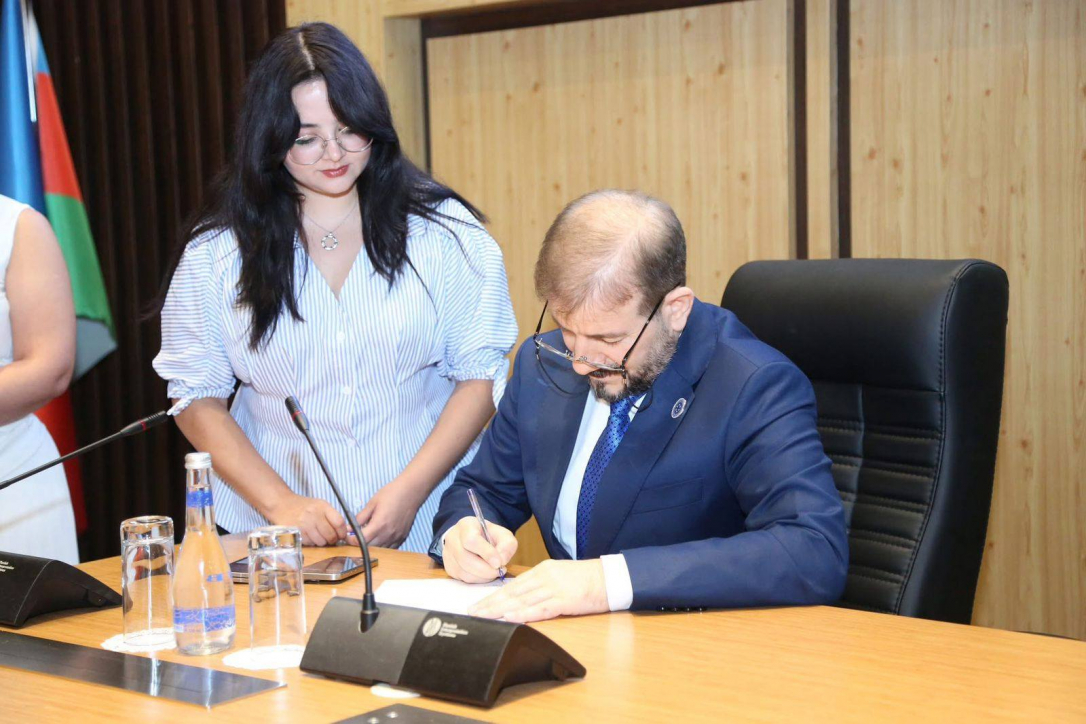 Директор Yeni Klinika завещал свои органы