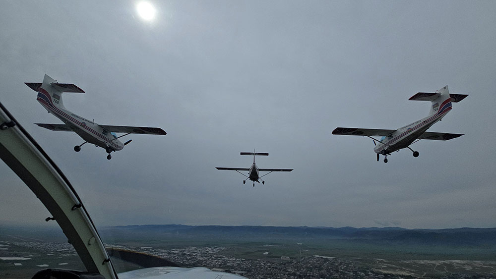 В Азербайджане подняли в небо пакистанские самолеты