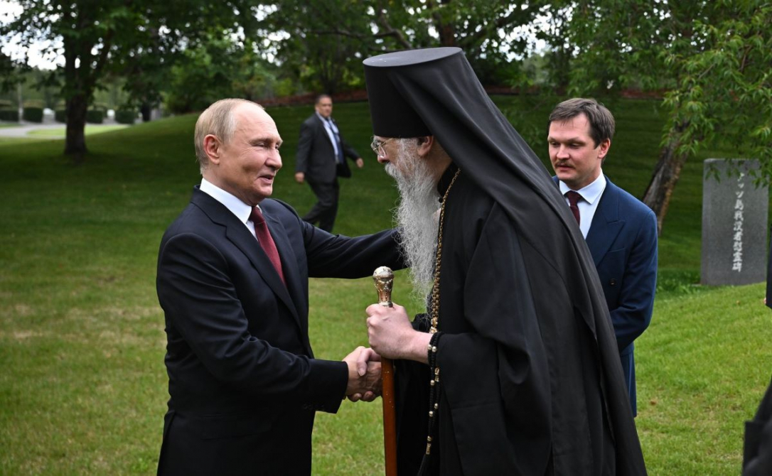 Архиепископ Алексий покаялся за то, что приветствовал Путина на Аляске