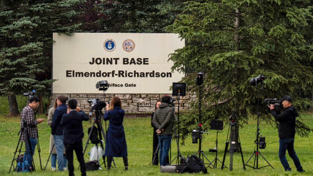 Bloomberg: Подготовка саммита - вызов Секретной службе США