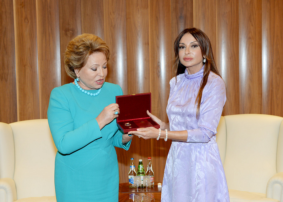 Матвиенко направила поздравительное письмо первому вице-президенту Мехрибан Алиевой