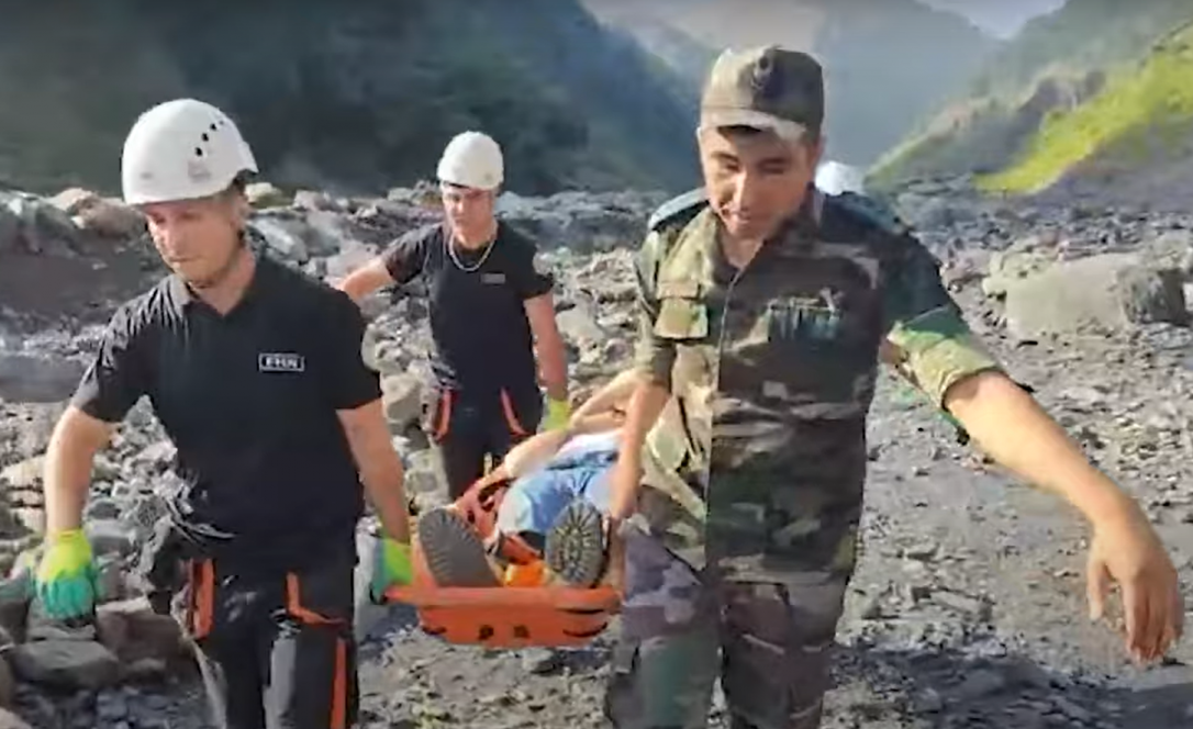 Спасатели помогли мужчине, упавшему в&nbsp;горах в селе Лаза