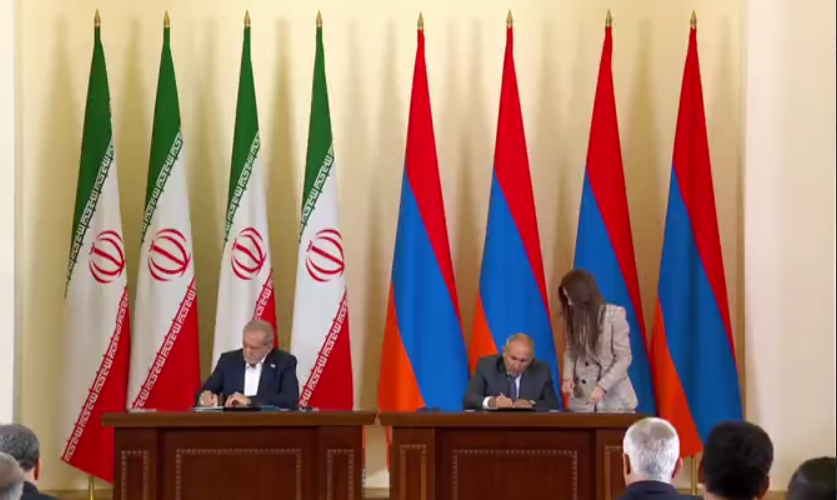 Армения и Иран подписали ряд документов о сотрудничестве