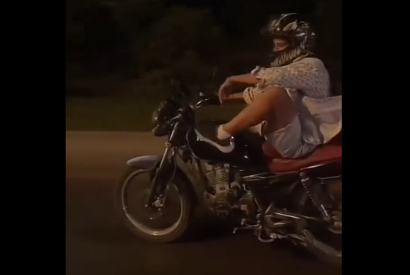 В Баку арестовали мотохулиганку