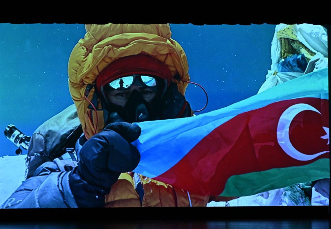 Первая азербайджанская покорительница Эвереста стала кинозвездой&nbsp;