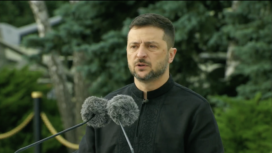 Зеленский: российский дрон залетел в Румынию на 10 км и пробыл там почти час