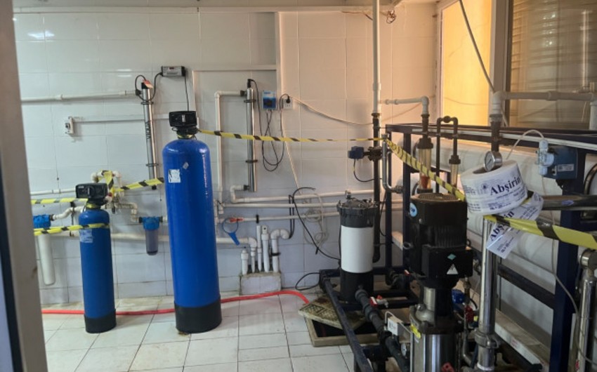 В поселке Новханы из-за нарушений закрыли предприятие по производству питьевой воды