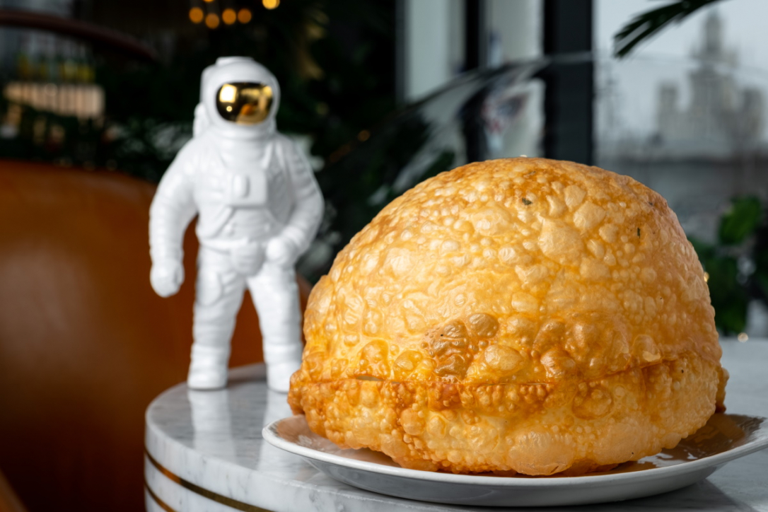 Уиткоффа перед переговорами с Путиным накормили вздувшимся чебуреком