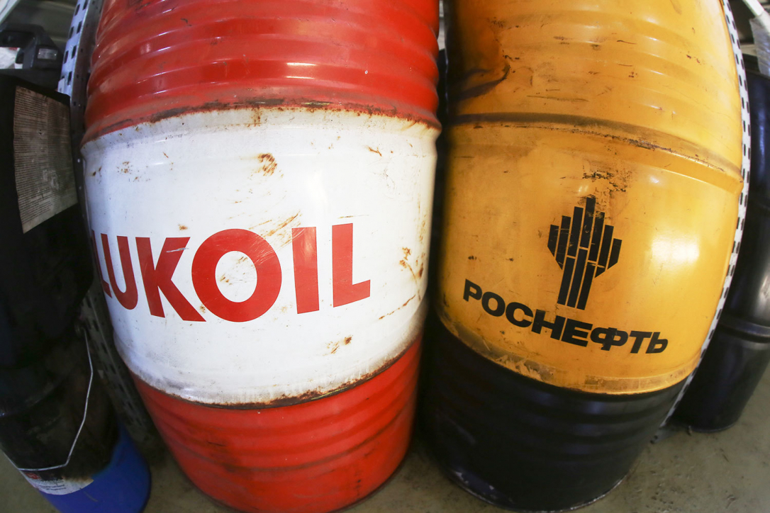 США могут ввести санкции против «Роснефти» и ЛУКОЙЛа