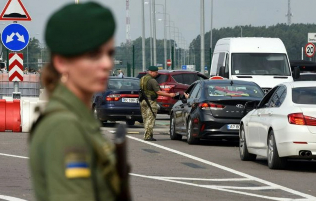 Украинским мужчинам до 22 лет можно будет покинуть страну