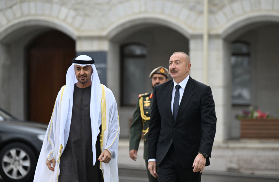 Ильхам Алиев и президент ОАЭ провели переговоры
