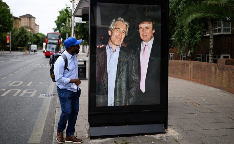 Трамп отрицает получение пожертвований от Эпштейна