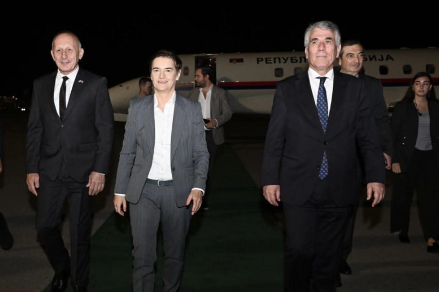 Белград и Баку сближаются: спикер сербского парламента в Азербайджане