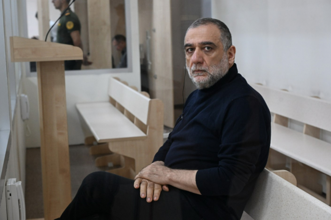 Варданян попросил в Баку допросить Пашиняна, членов МГ ОБСЕ и представителей МККК