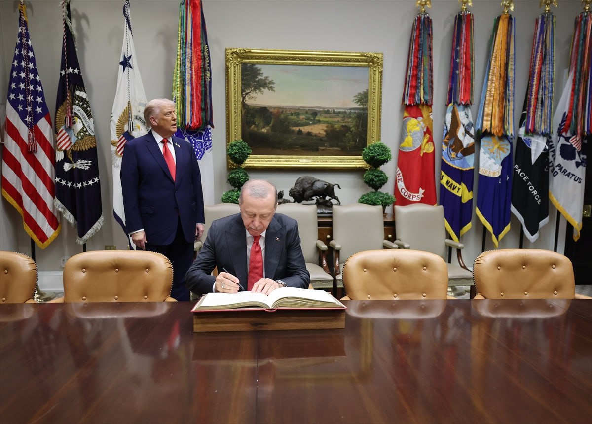 Встреча Трампа с Эрдоганом продлилась около двух часов