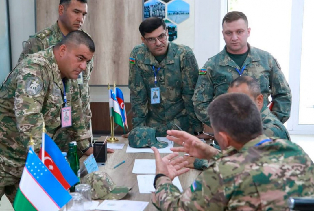 Азербайджан и Узбекистан проводят совместные КШУ