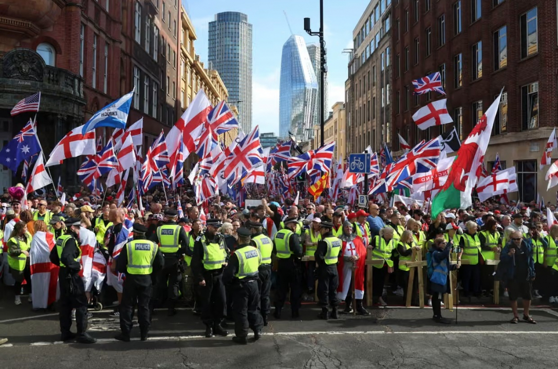 В Лондоне прошёл марш против исламизации
