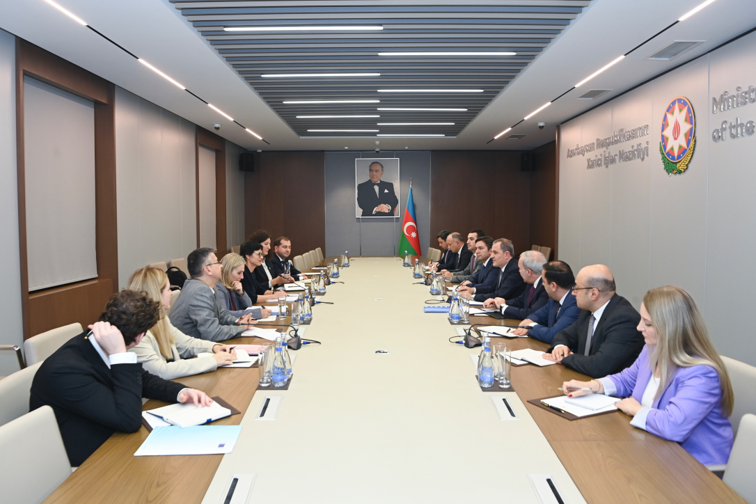 Байрамов: Баку подтверждает приверженность мирной повестке и сотрудничеству с ЕС