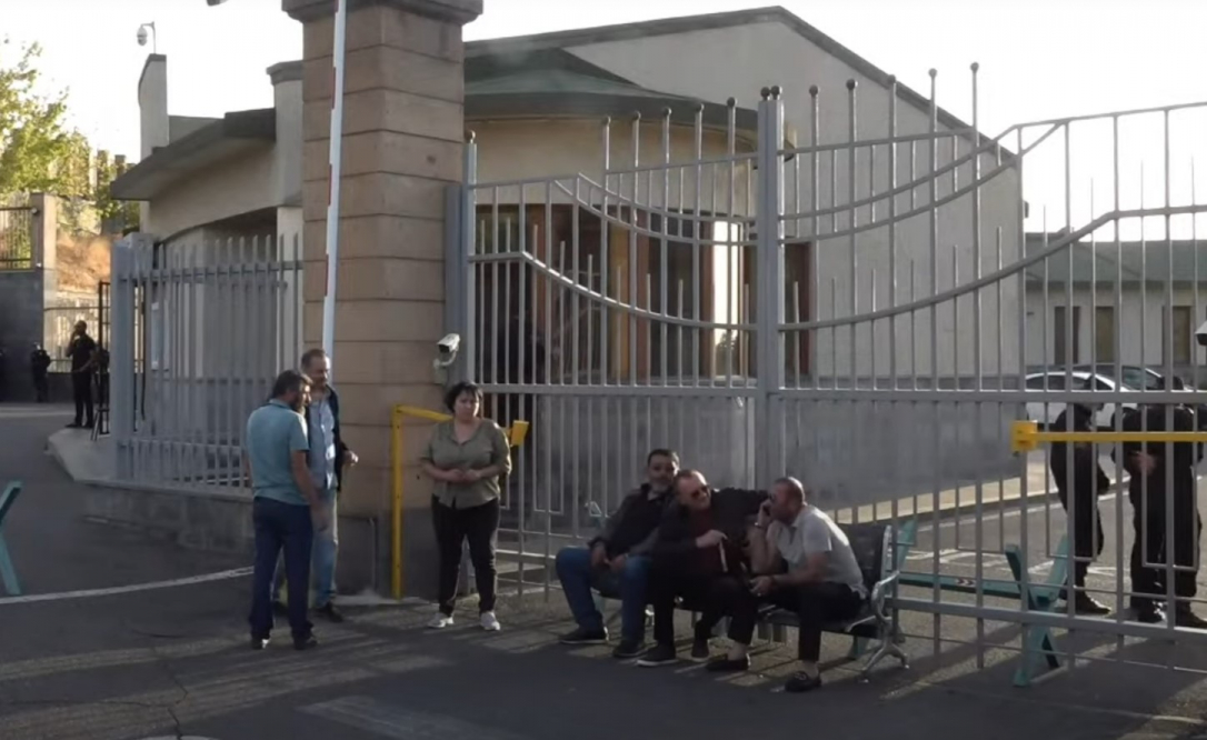 Родители сгинувших армянских солдат требуют честного ответа от властей