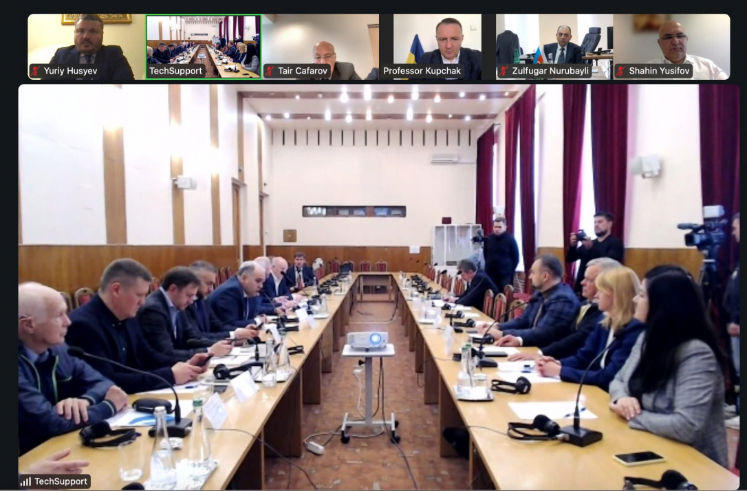 Азербайджан и Украина обсуждают новые возможности в гидроэнергетике и возобновляемой энергии