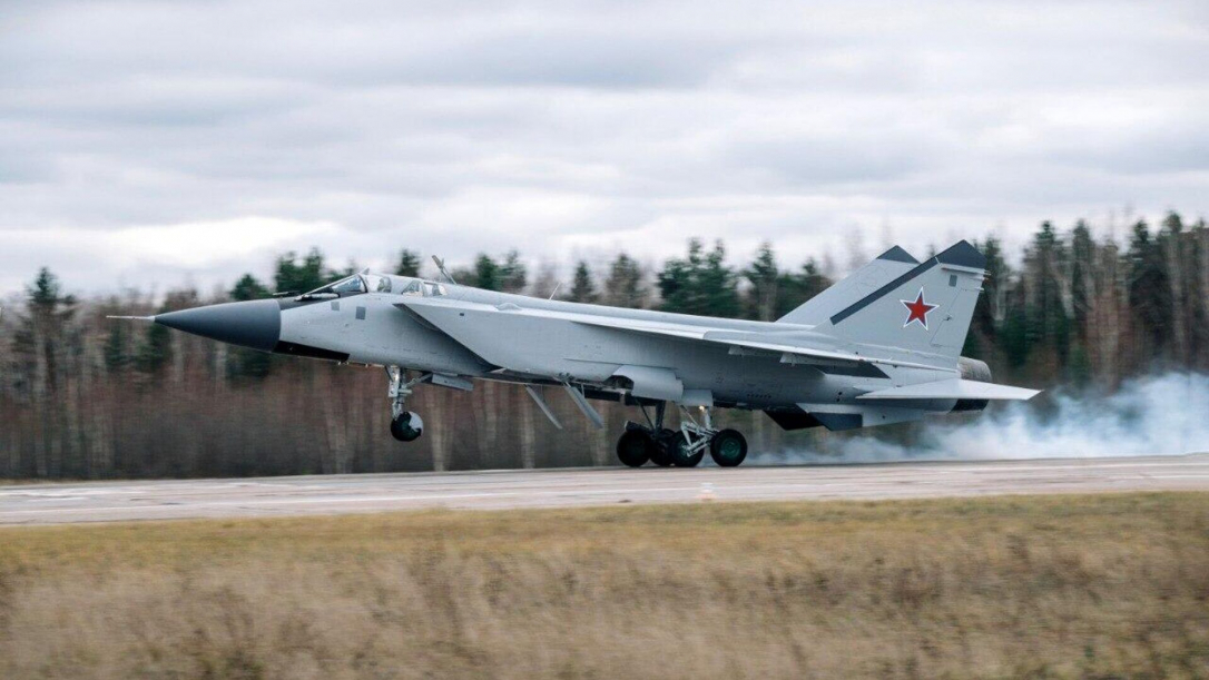 Три российских истребителя вторглись в Эстонию