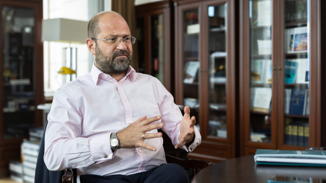 Дамьян Крневич Мишкович: Главным призом для США является Азербайджан, а не Армения