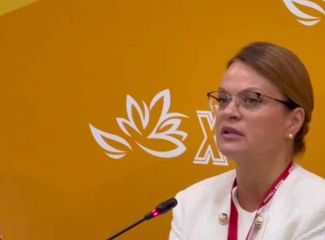 Племянница Путина подставила его