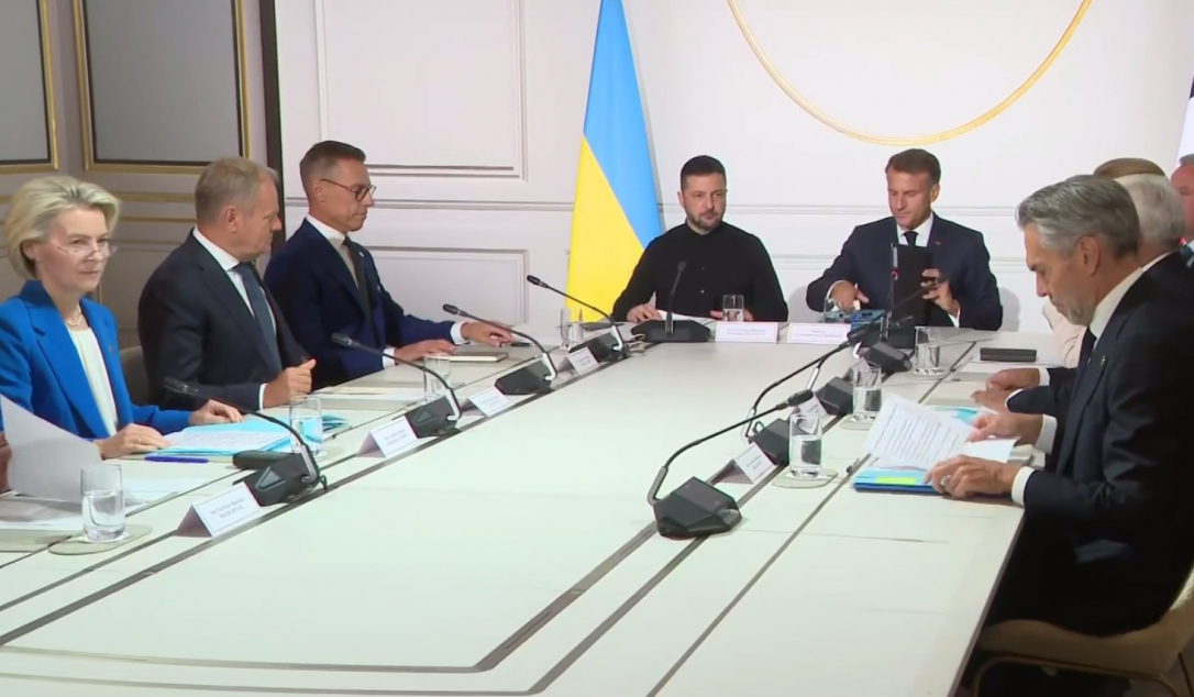 В Париже началось заседание «коалиции желающих»