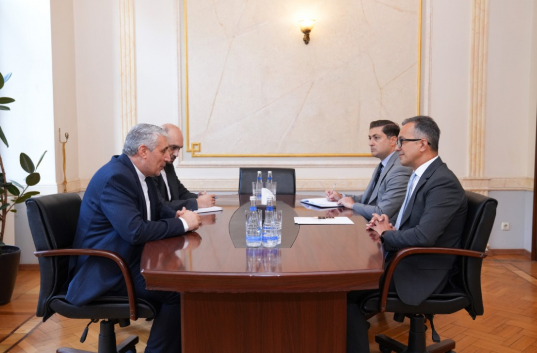 Иран готов к сближению с Азербайджаном через религию и культуру