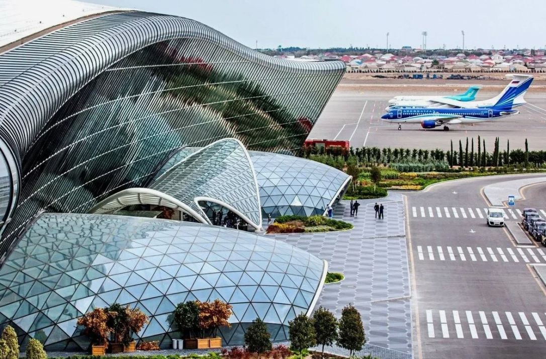 Дешевых такси в бакинском аэропорту больше не будет