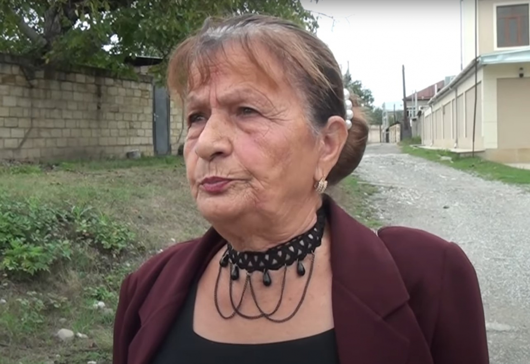 «Это неправда». Бабушка из Губы о слухах вокруг своей внучки