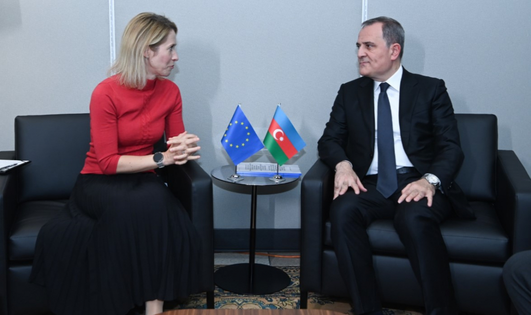 Байрамов и Каллас обсудили региональную ситуацию и мирный процесс с Арменией