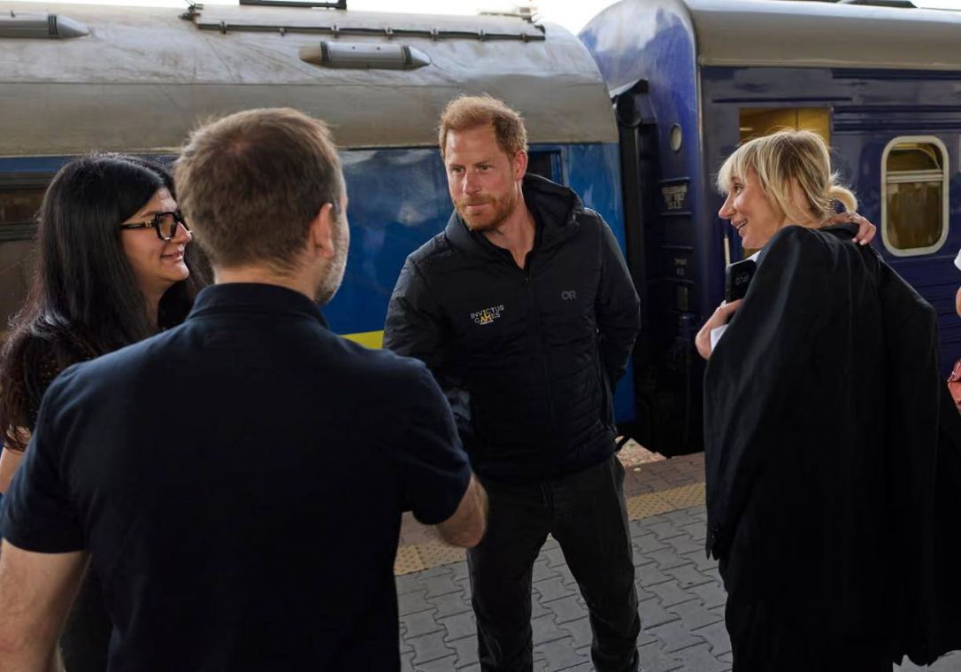 Принц Гарри неожиданно приехал в Киев