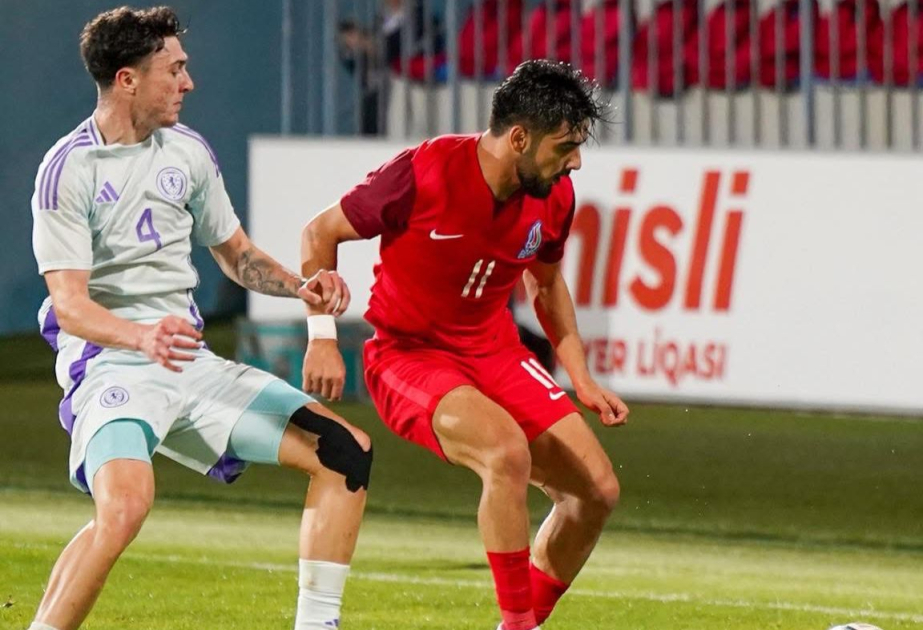 Наши футболисты поделили очки с Шотландией в матче с тремя удалениями