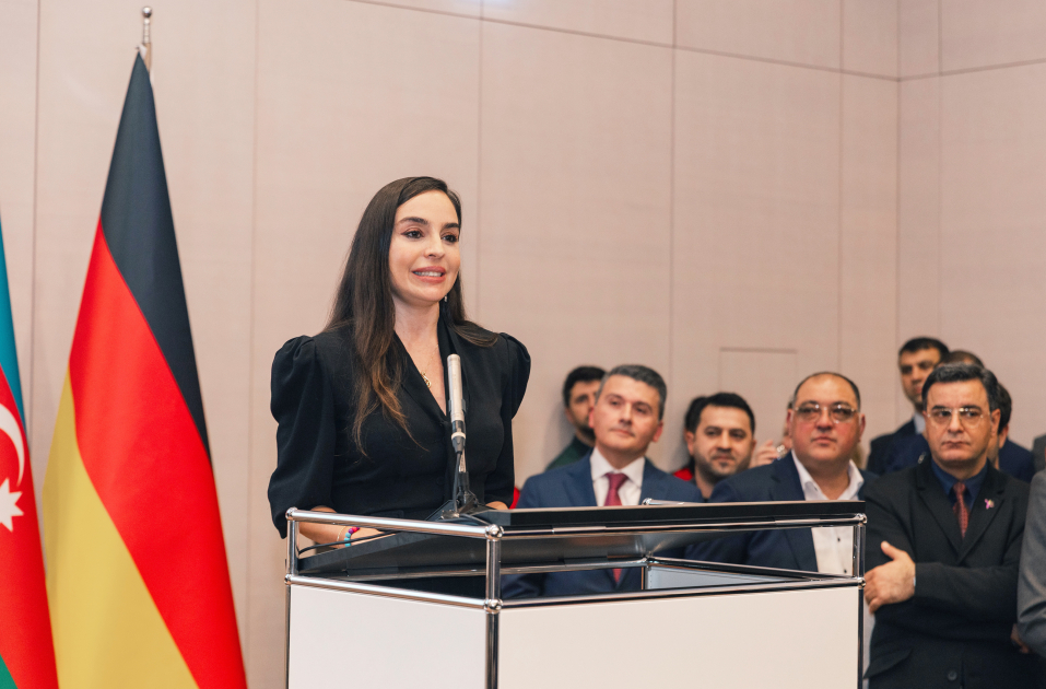 Лейла и Арзу Алиевы приняли участие в открытии выставки MAMA «Мать-природа» в Берлине