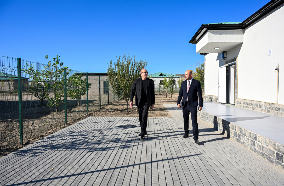 Алиев принял участие в открытии второго этапа села Агалы и села Мамедбейли