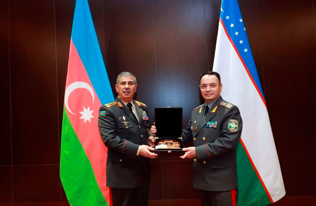 Закир Гасанов прибыл в Самарканд