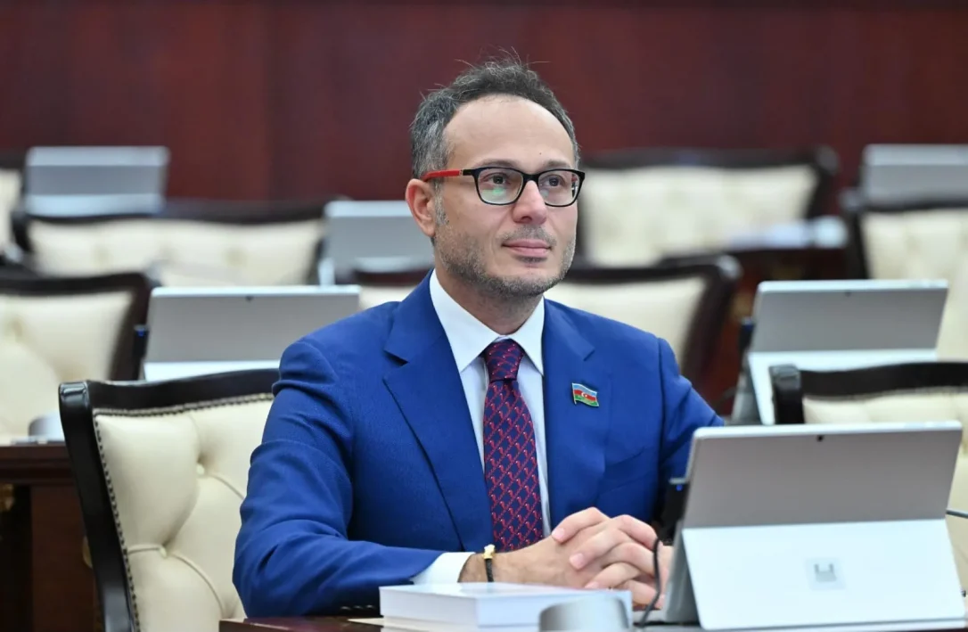 Депутат Рамиль Гасан сложил полномочия