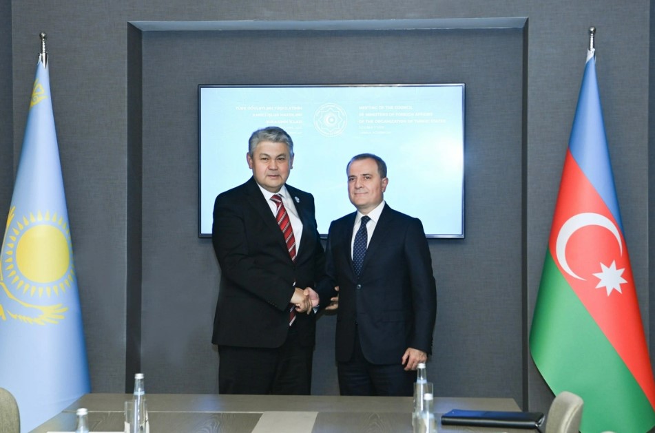 Главы МИД Азербайджана и Казахстана обсудили развитие стратегического партнёрства