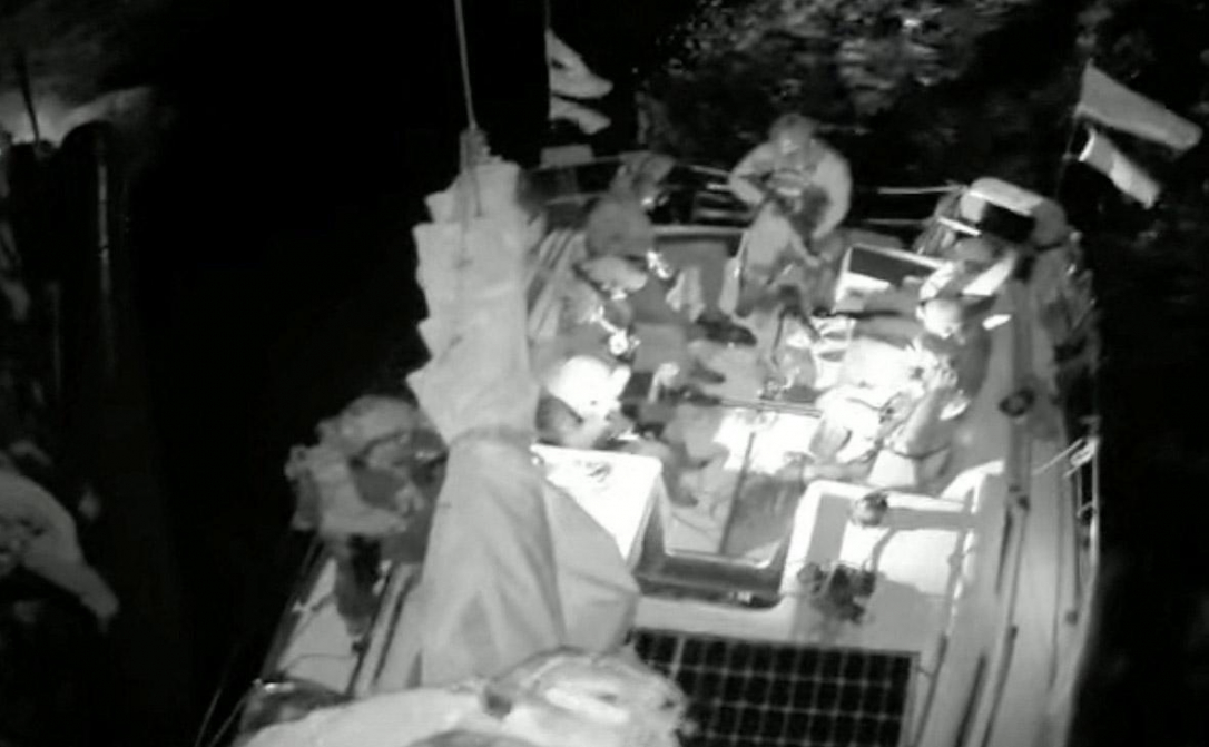 Израиль перехватил еще девять судов с активистами